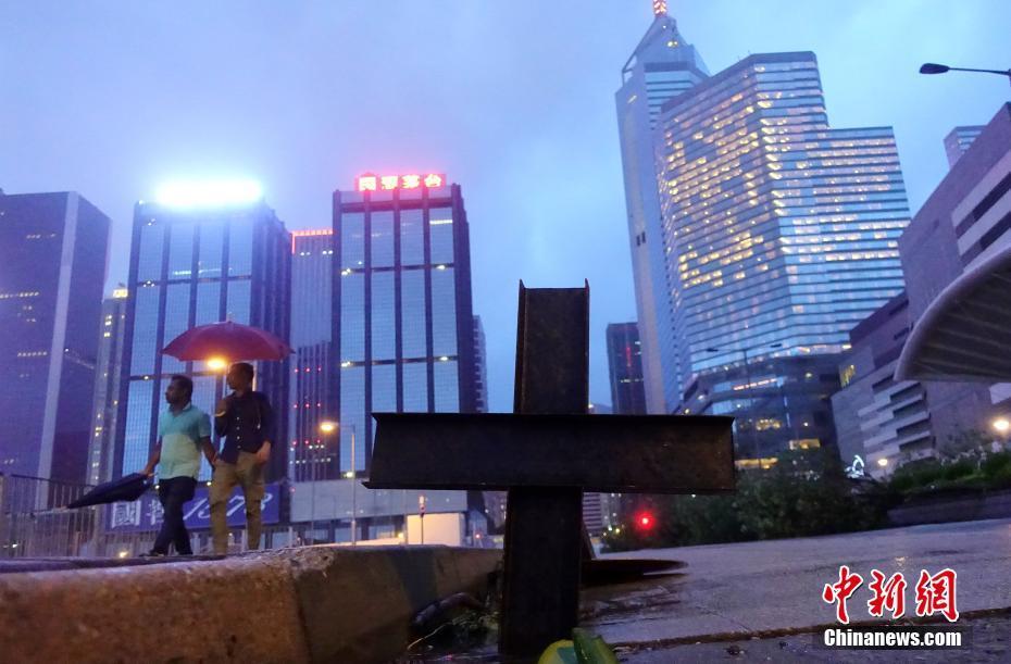 香港台风最新动态，风雨中的坚守与应对